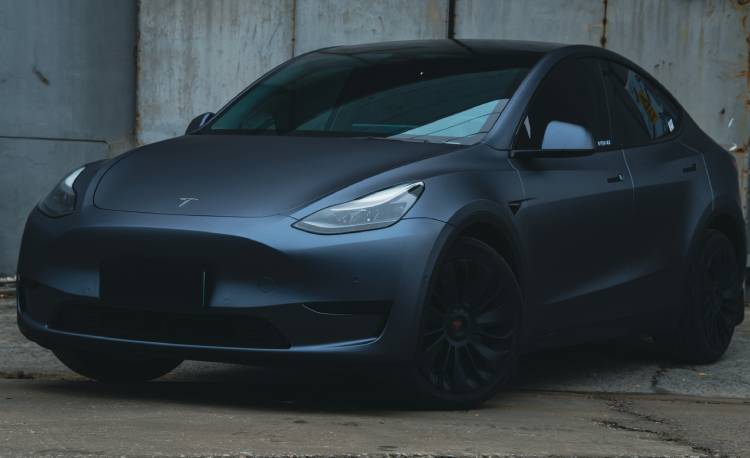 Tesla-Model-Y